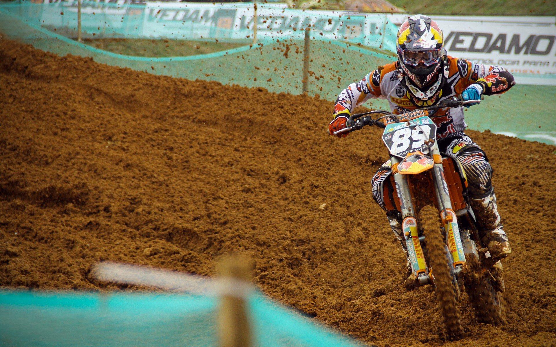 斯帕莱蒂透露热格罗瓦带病坚持作战 高烧三日仍贡献关键表现